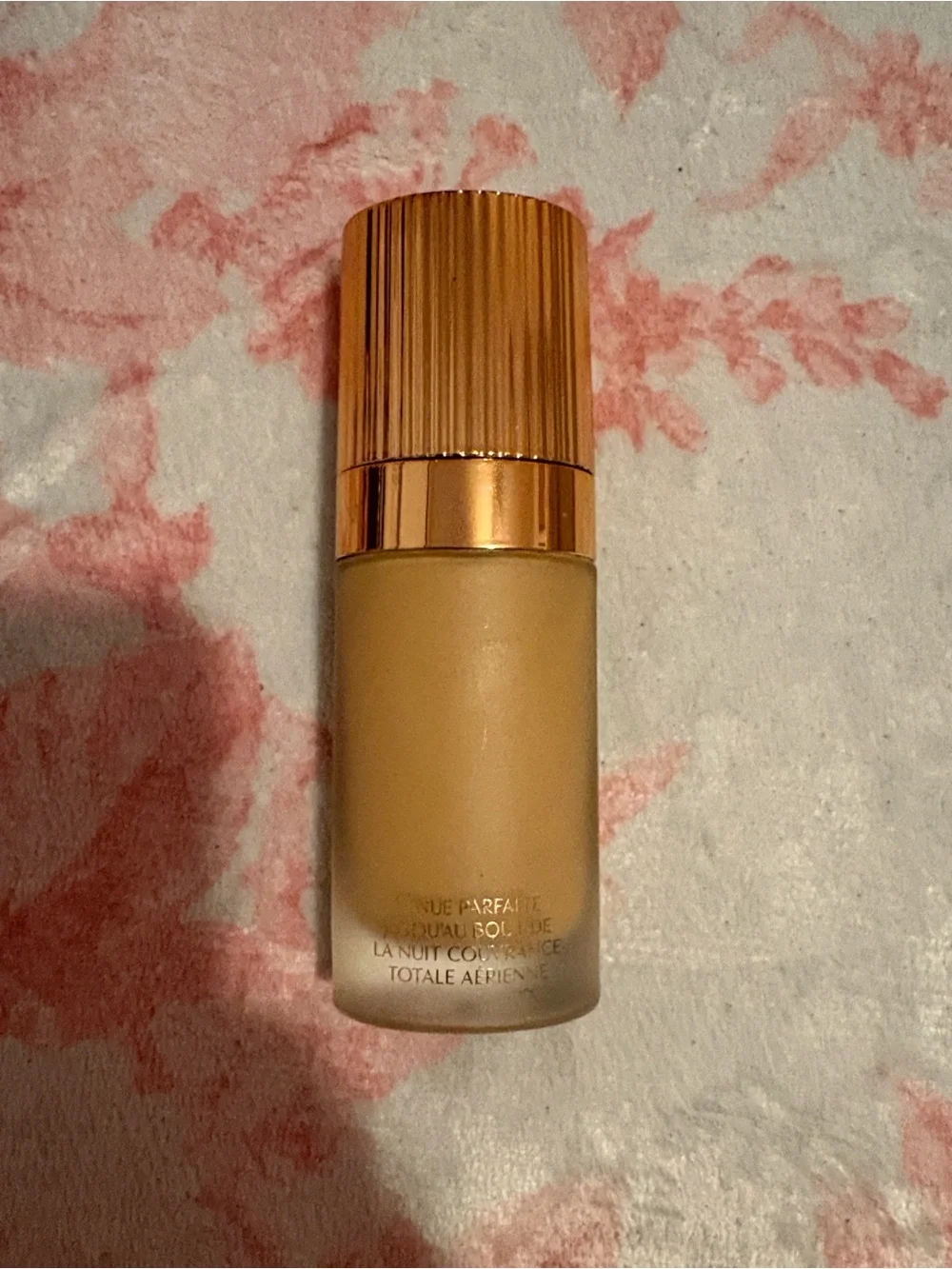 Charlotte Tilbury Airbrush Flawless Foundation - Shade:6 Neutral
